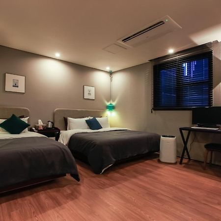 Brown Dot Yangjeong Hotel Busan Eksteriør billede