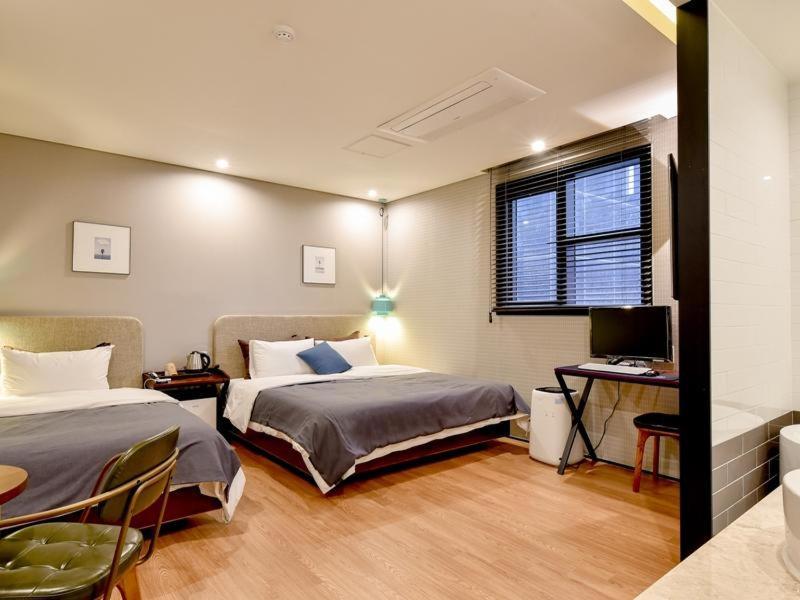 Brown Dot Yangjeong Hotel Busan Eksteriør billede